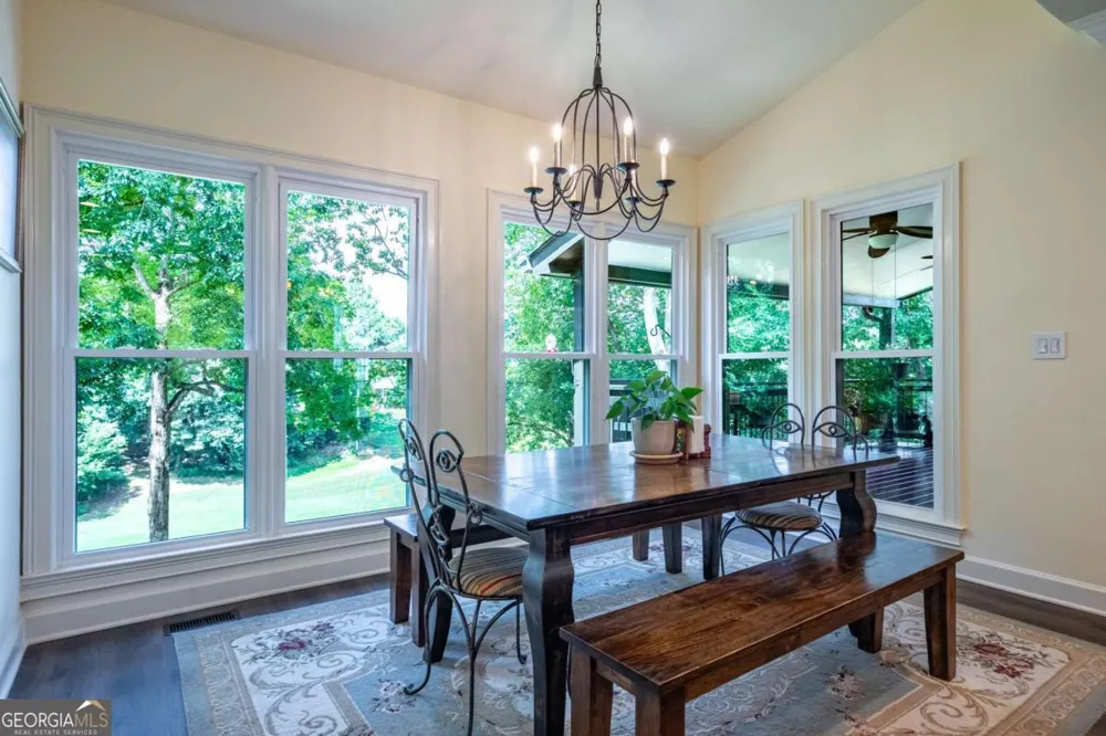 2613 Gladstone TER Woodstock, GA 30189