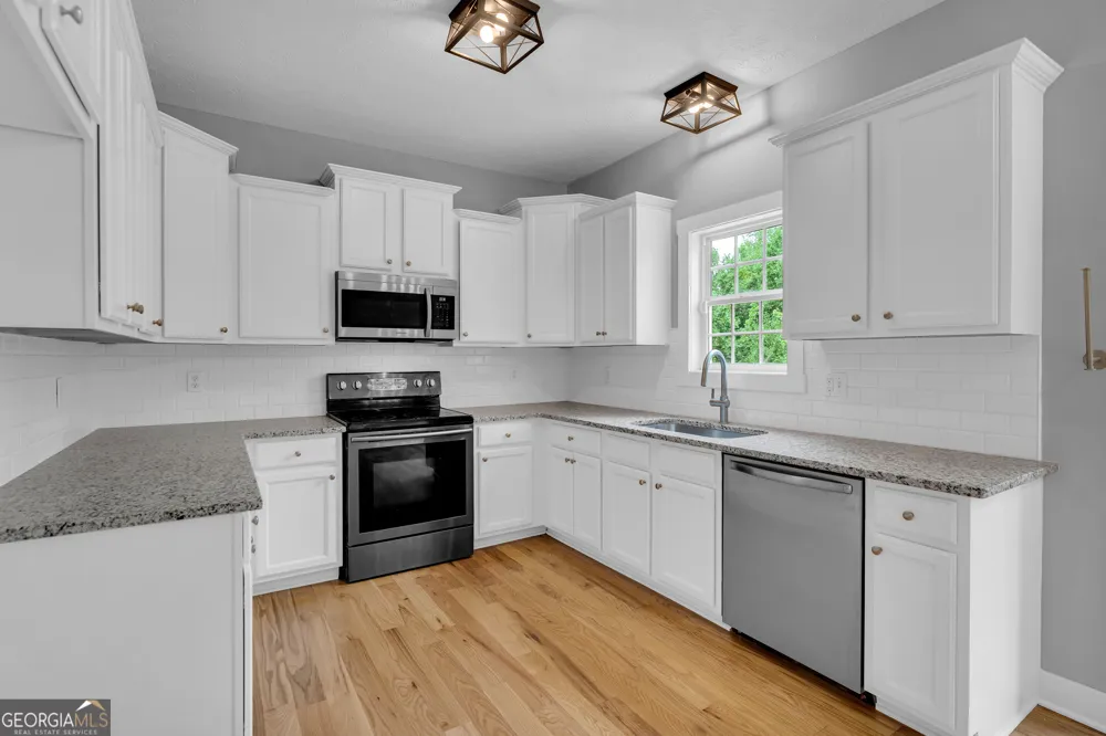 247 Mill Creek DR Tallapoosa, GA 30176
