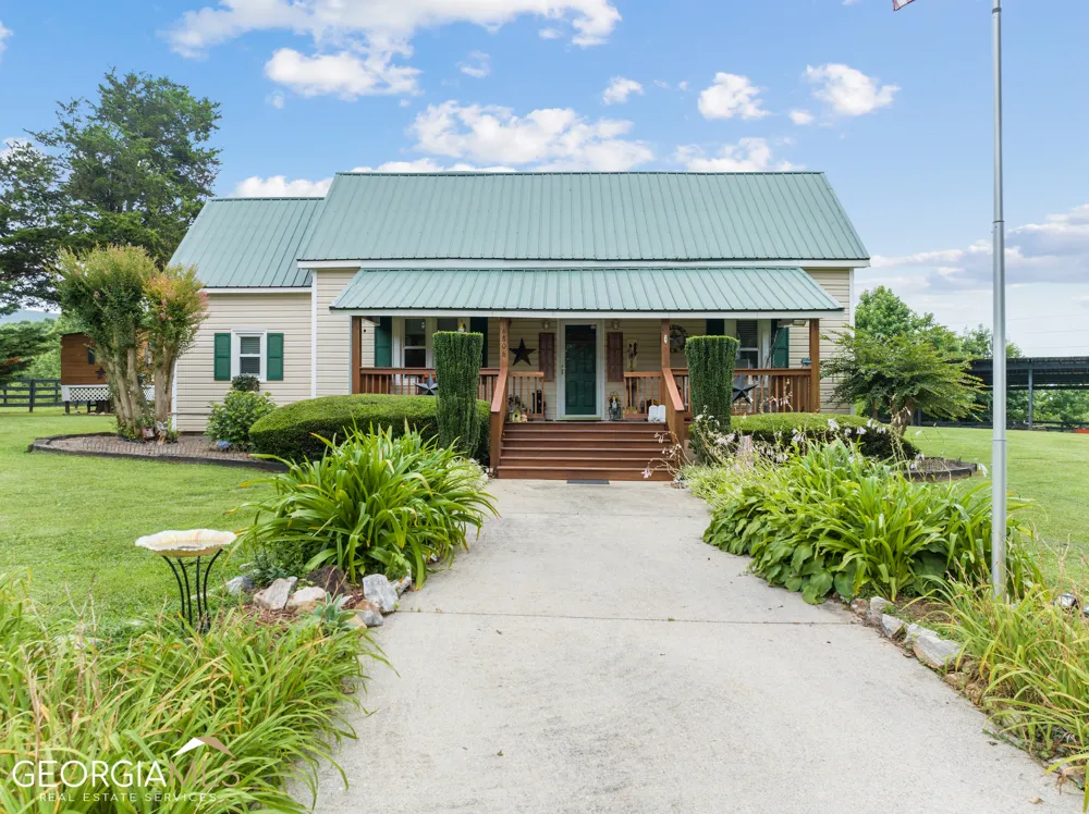 6806 Shoal Creek RD Clermont, GA 30527