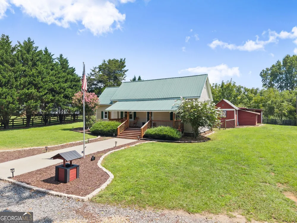 6806 Shoal Creek RD Clermont, GA 30527