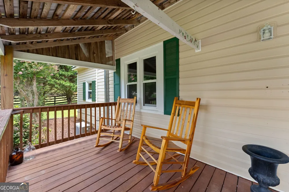 6806 Shoal Creek RD Clermont, GA 30527