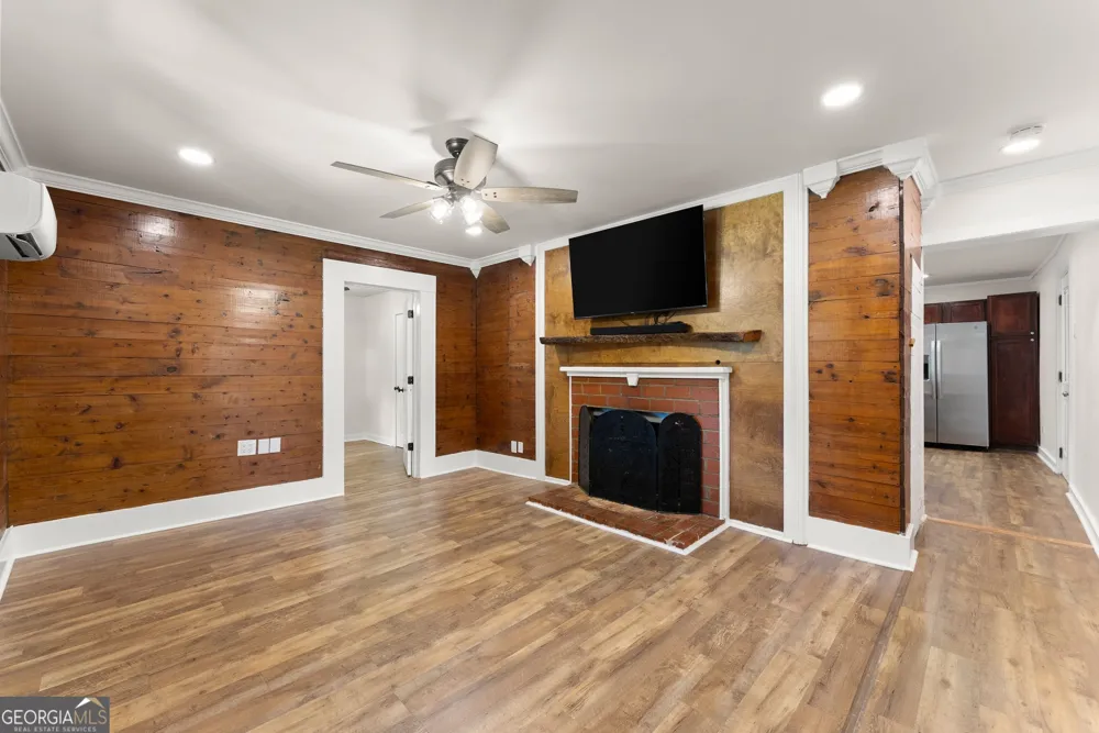 6806 Shoal Creek RD Clermont, GA 30527