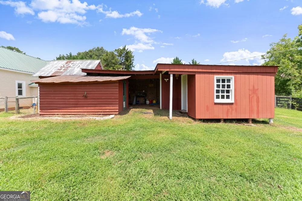 6806 Shoal Creek RD Clermont, GA 30527