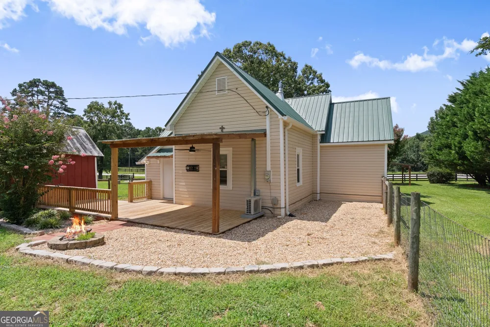 6806 Shoal Creek RD Clermont, GA 30527