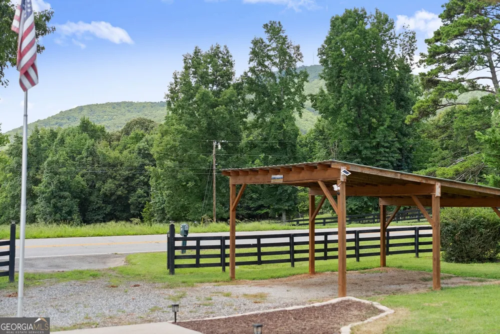 6806 Shoal Creek RD Clermont, GA 30527