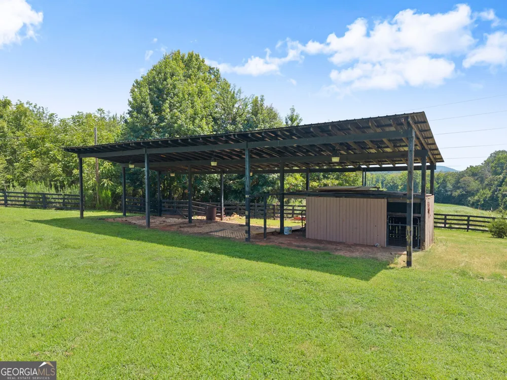 6806 Shoal Creek RD Clermont, GA 30527
