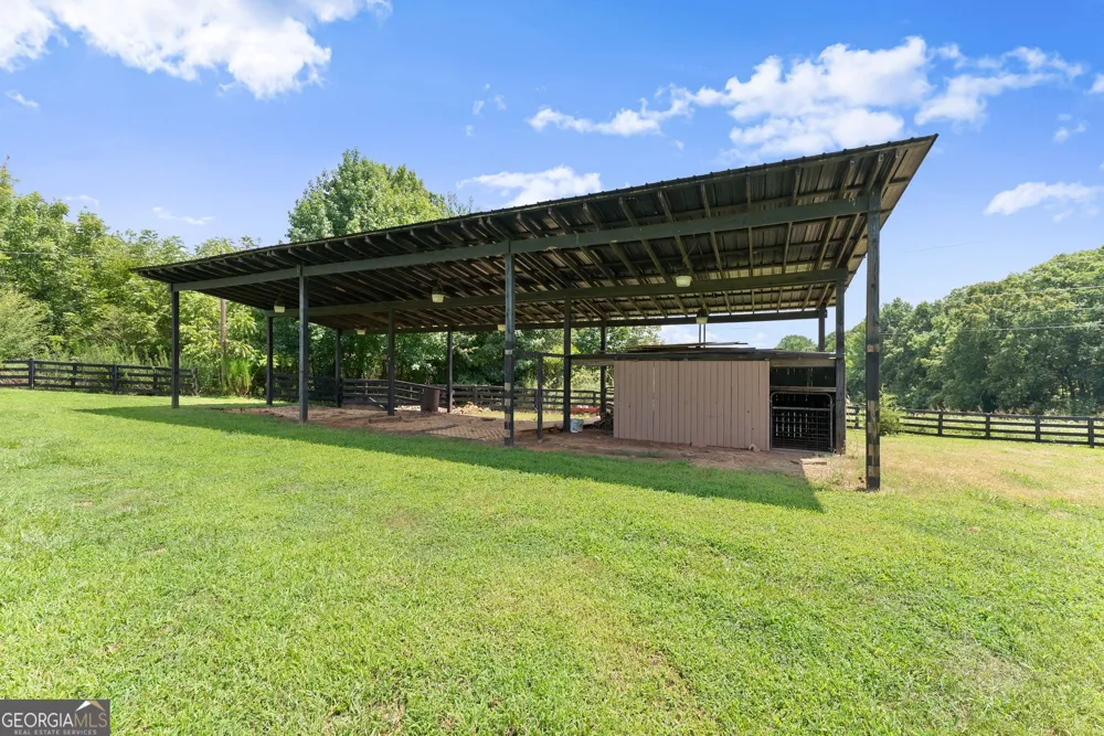 6806 Shoal Creek RD Clermont, GA 30527