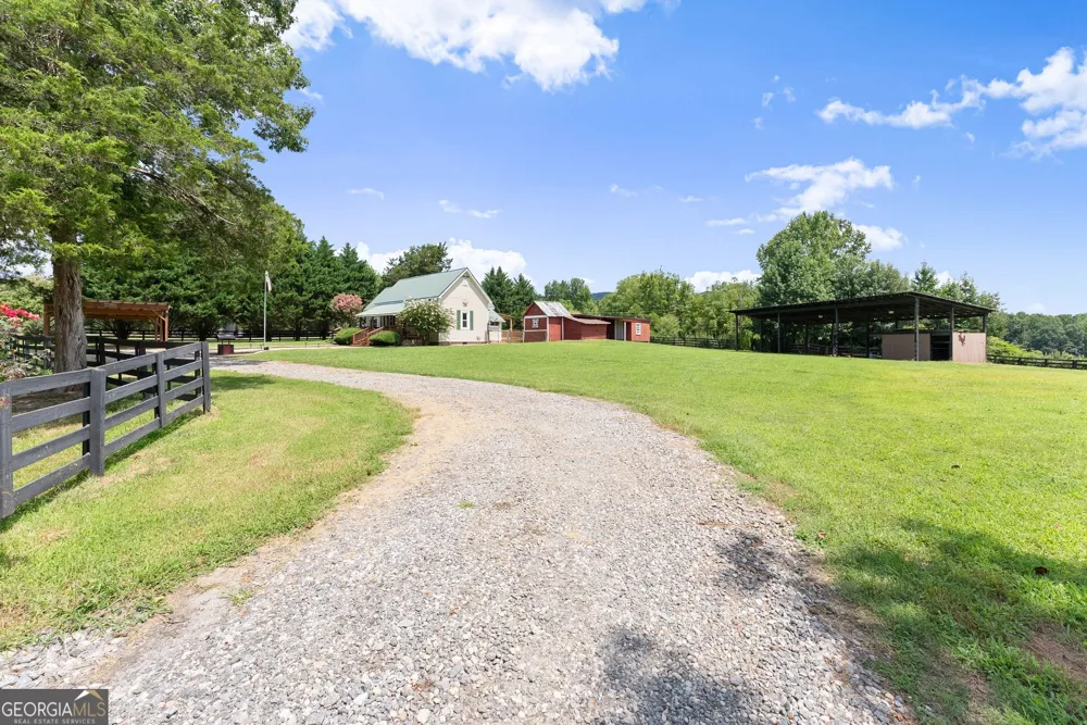 6806 Shoal Creek RD Clermont, GA 30527