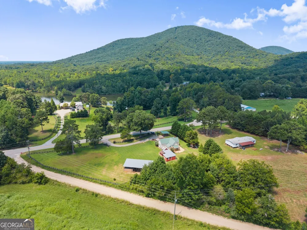 6806 Shoal Creek RD Clermont, GA 30527