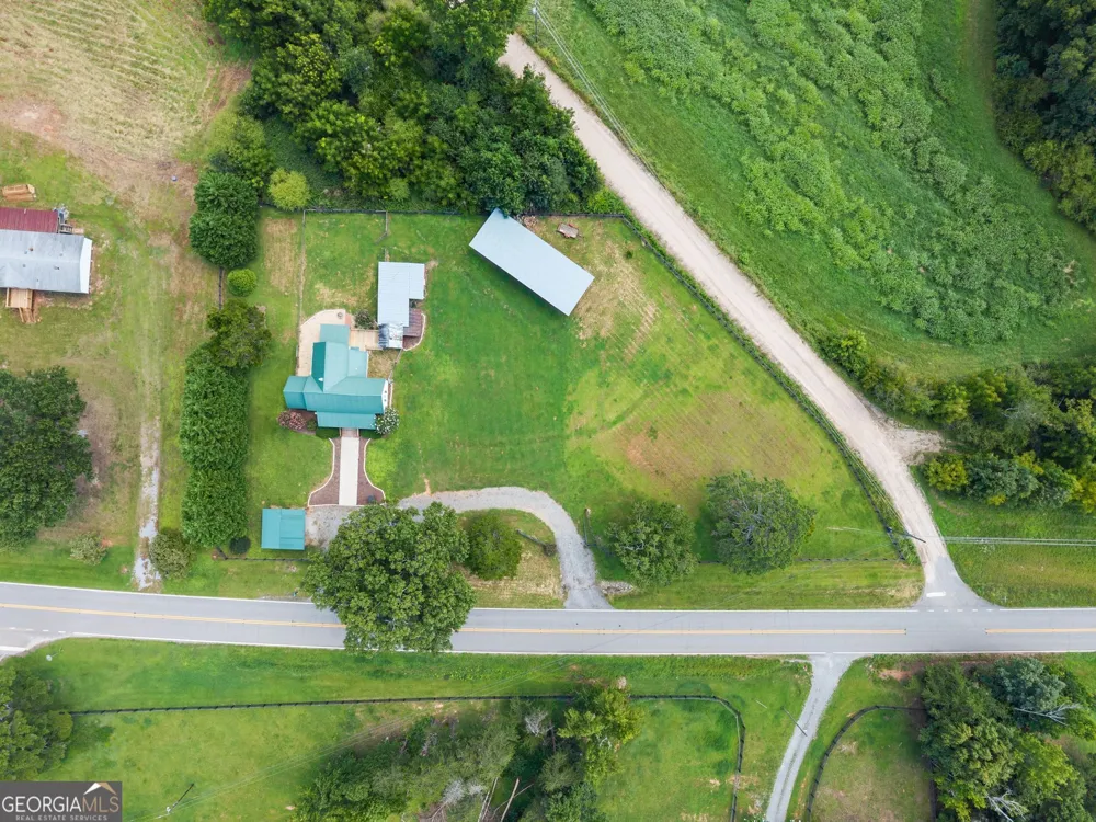 6806 Shoal Creek RD Clermont, GA 30527