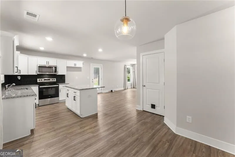 347 Shalloway DR NE Kennesaw, GA 30144