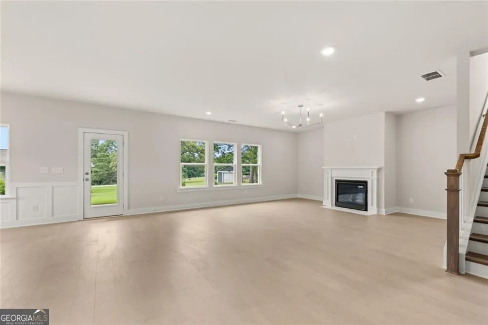 8315 Creekside Overlook DR Gainesville, GA 30506