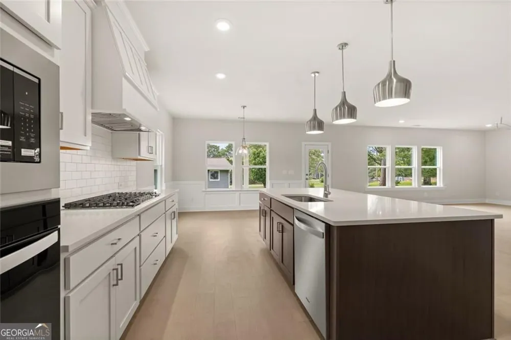8315 Creekside Overlook DR Gainesville, GA 30506
