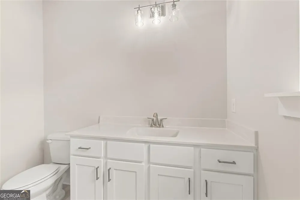 8315 Creekside Overlook DR Gainesville, GA 30506