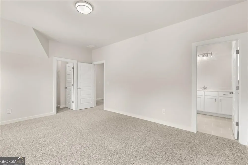 8315 Creekside Overlook DR Gainesville, GA 30506