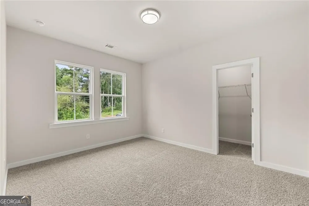 8315 Creekside Overlook DR Gainesville, GA 30506