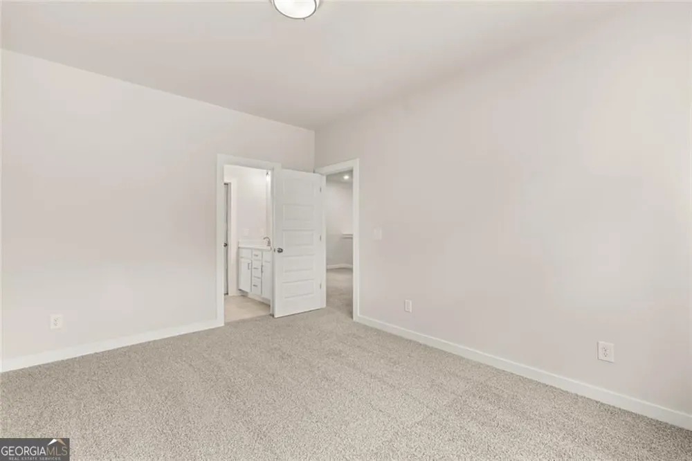 8315 Creekside Overlook DR Gainesville, GA 30506