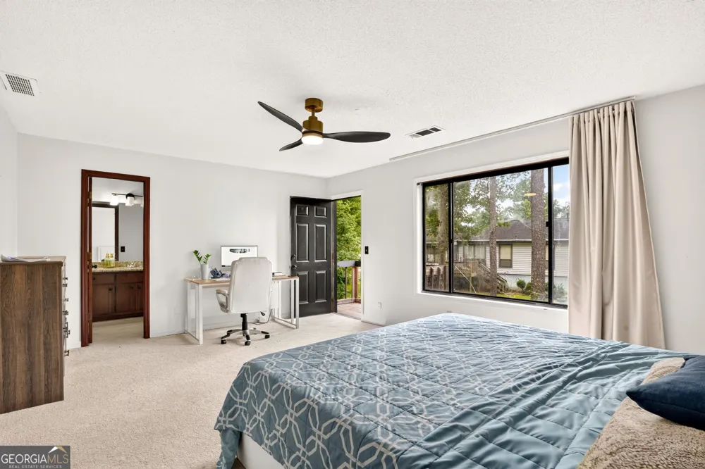 1553 Bell Flower CT Stone Mountain, GA 30088