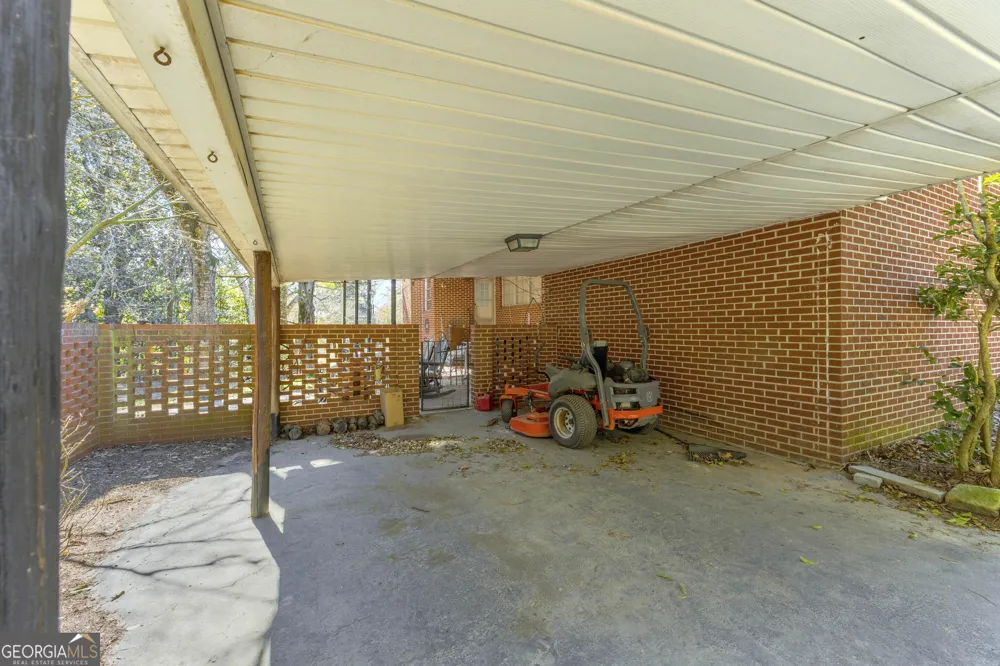 1651 Athens Highway Elberton, GA 30635