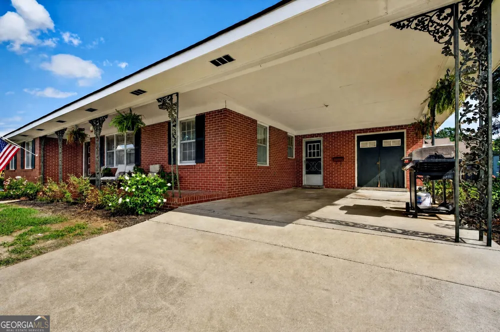 26 W Marion ST Reynolds, GA 31076