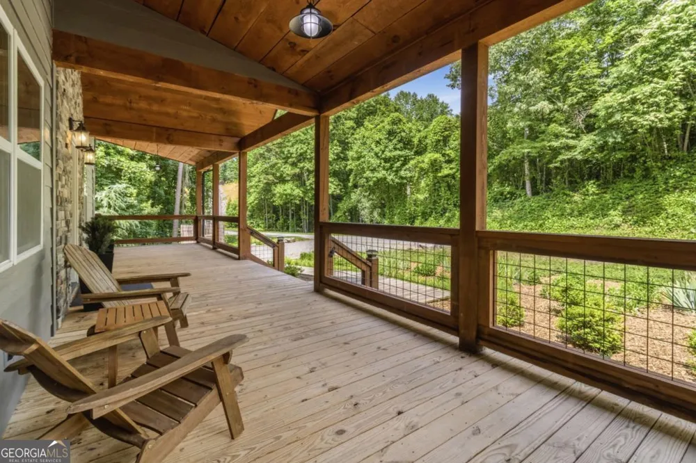 531 Sowers RD Blue Ridge, GA 30513