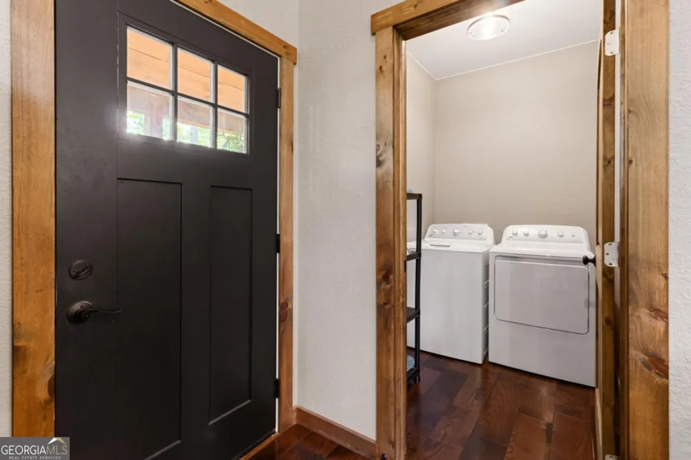 531 Sowers RD Blue Ridge, GA 30513