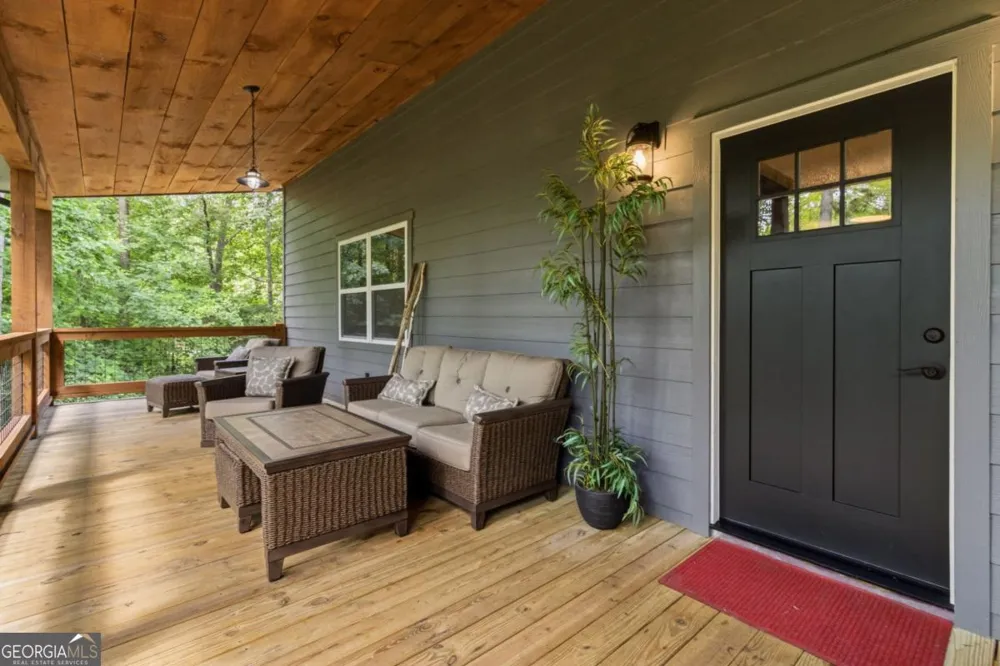 531 Sowers RD Blue Ridge, GA 30513