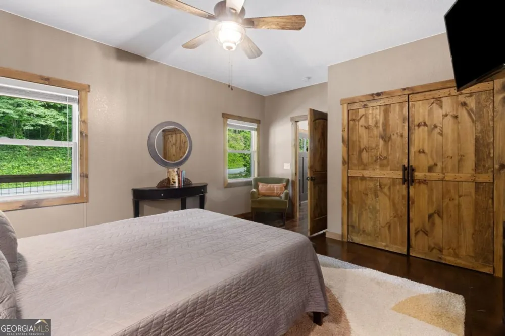 531 Sowers RD Blue Ridge, GA 30513