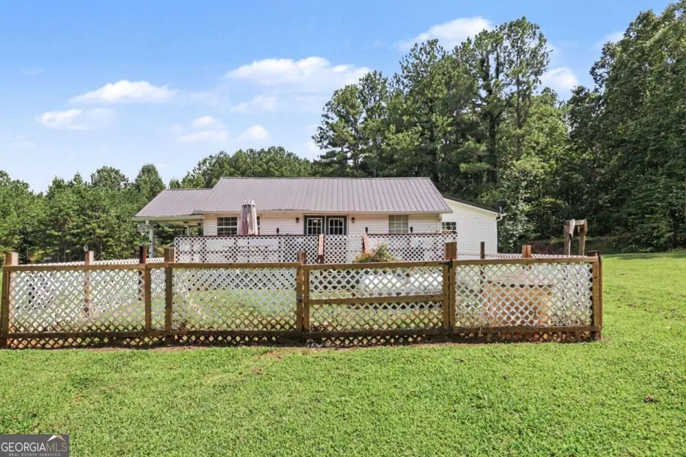 88 Old Waco RD Bremen, GA 30110