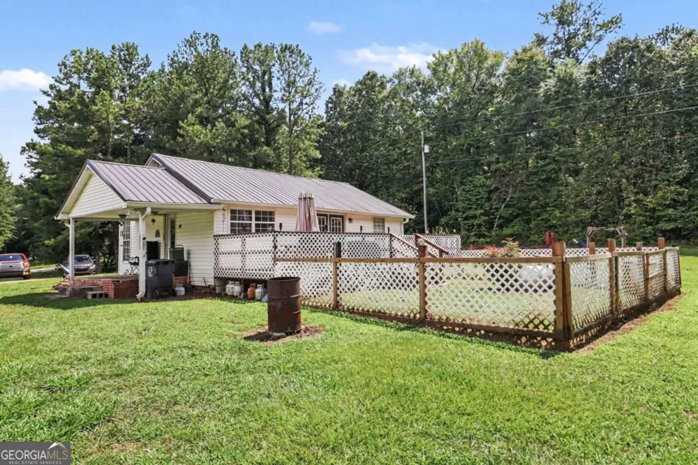 88 Old Waco RD Bremen, GA 30110