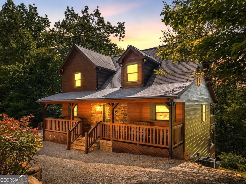 175 Leisure DR Ellijay, GA 30536