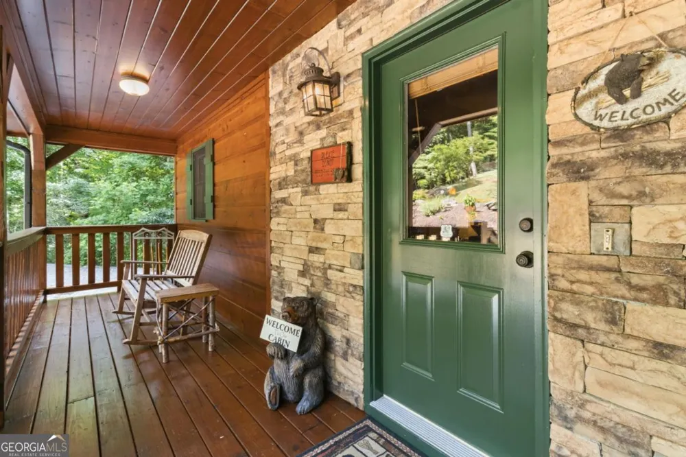 175 Leisure DR Ellijay, GA 30536