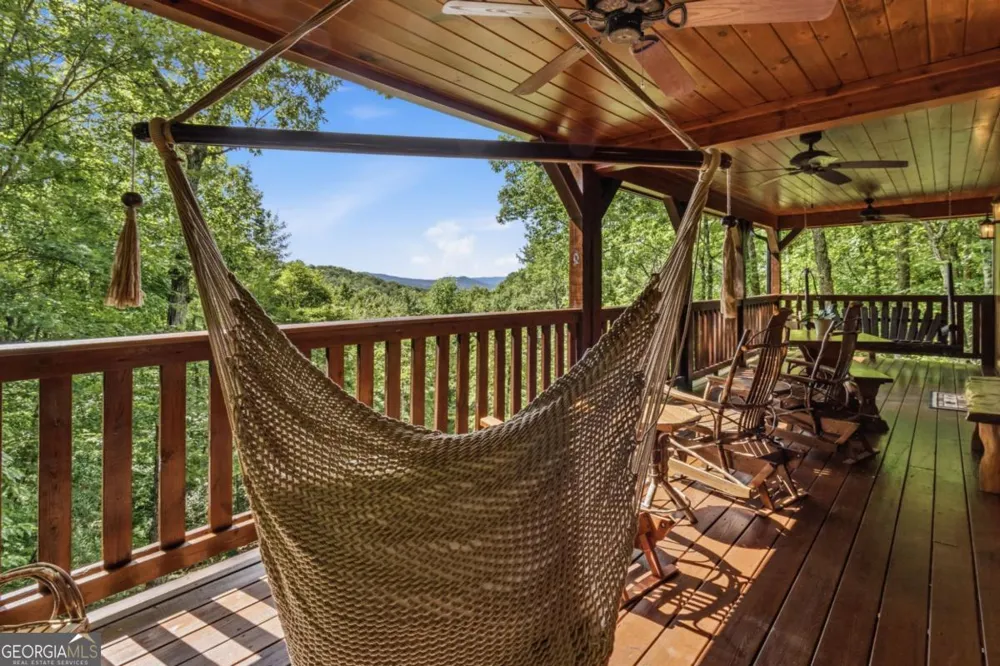 175 Leisure DR Ellijay, GA 30536
