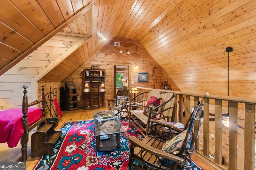 175 Leisure DR Ellijay, GA 30536