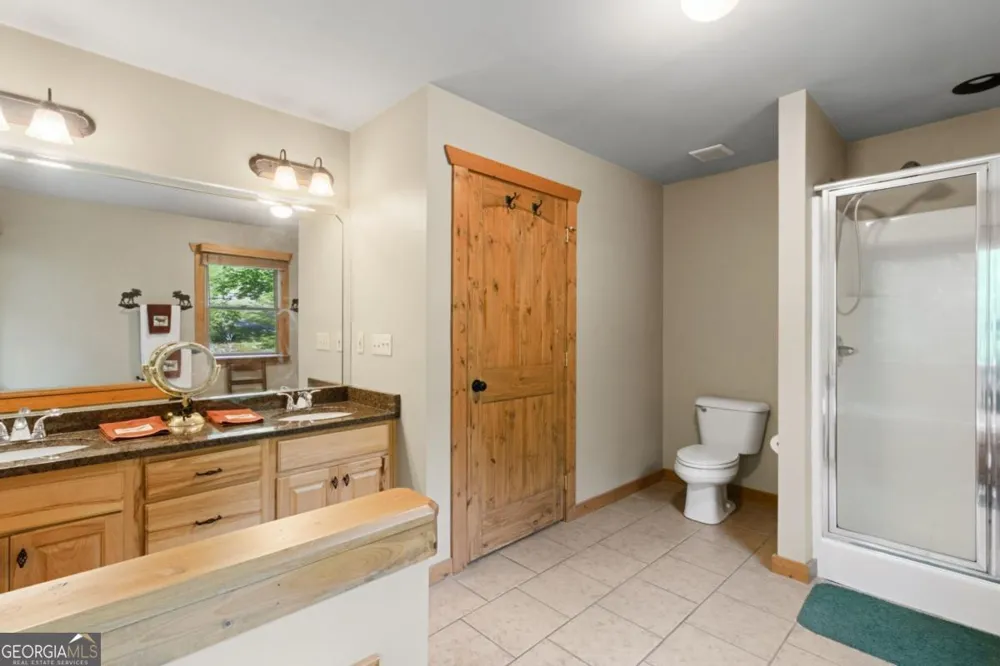 175 Leisure DR Ellijay, GA 30536