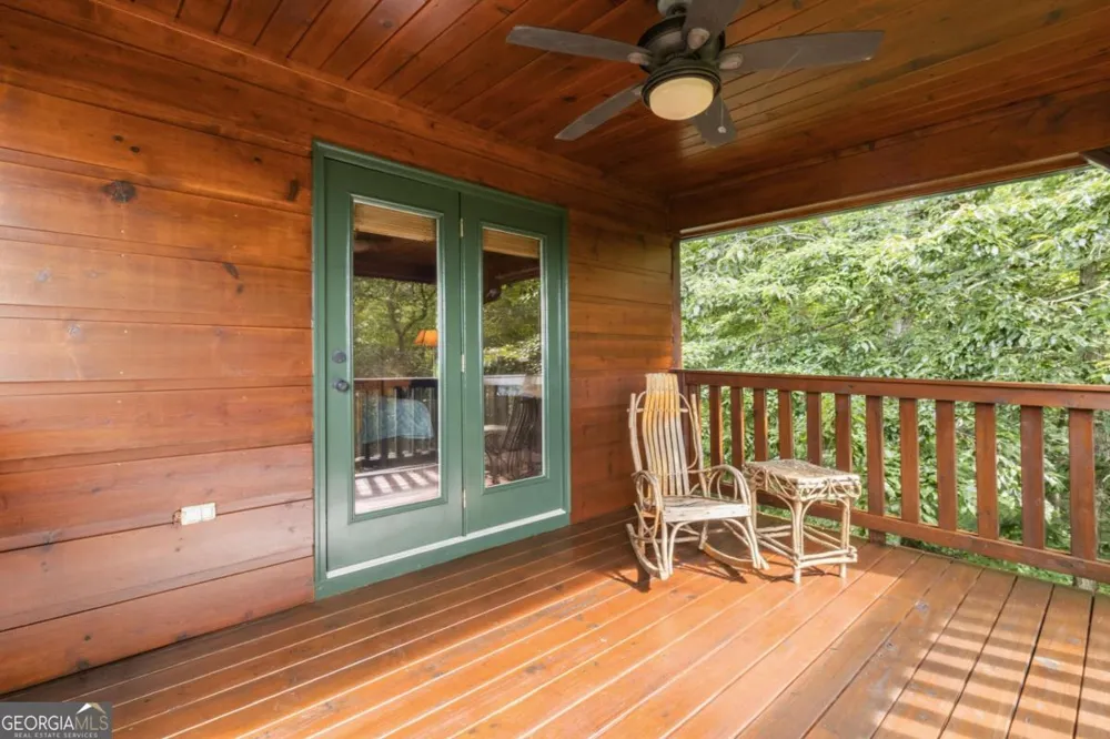 175 Leisure DR Ellijay, GA 30536