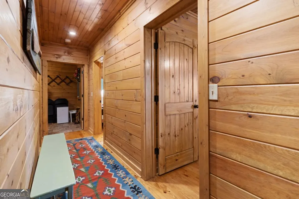 175 Leisure DR Ellijay, GA 30536