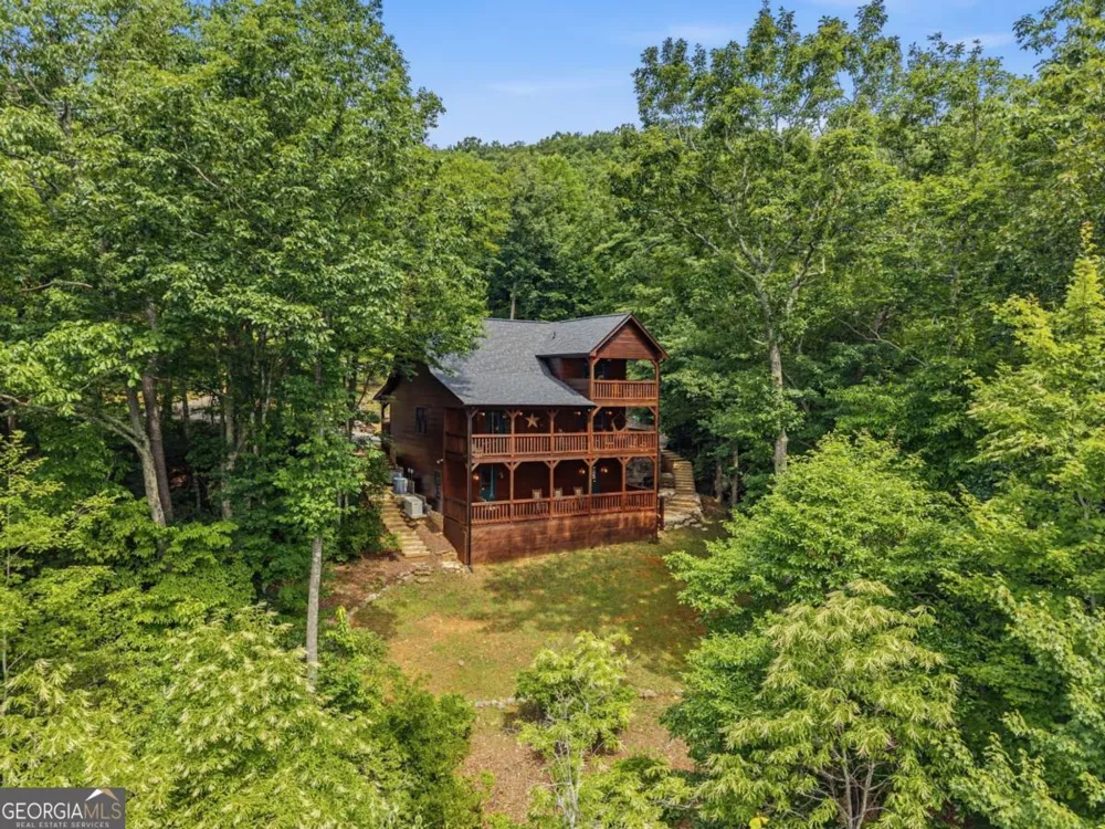 175 Leisure DR Ellijay, GA 30536