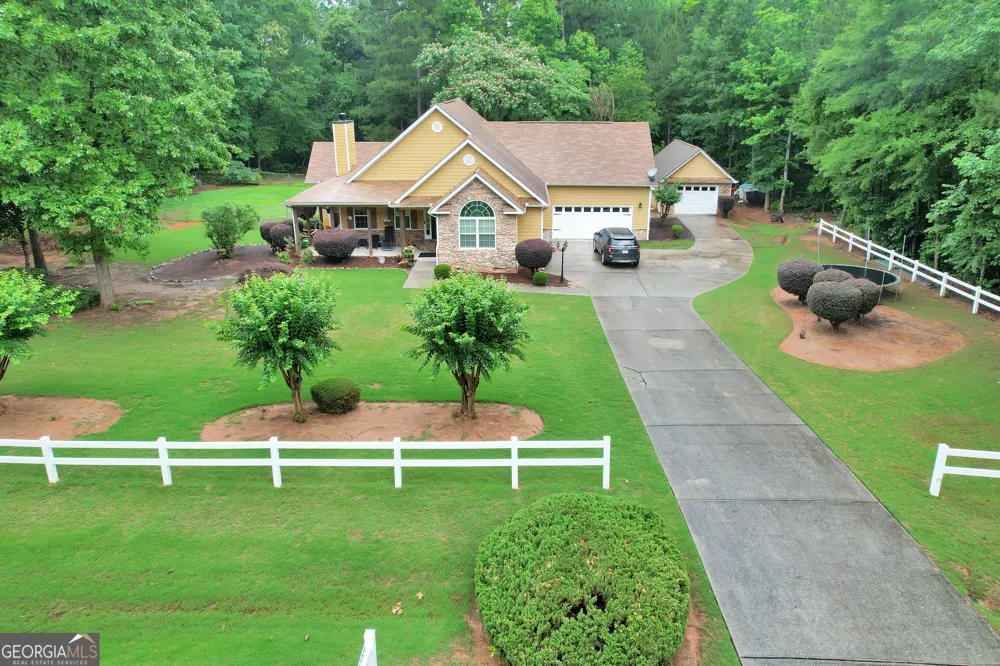 149 Marina CIR Jackson, GA 30233