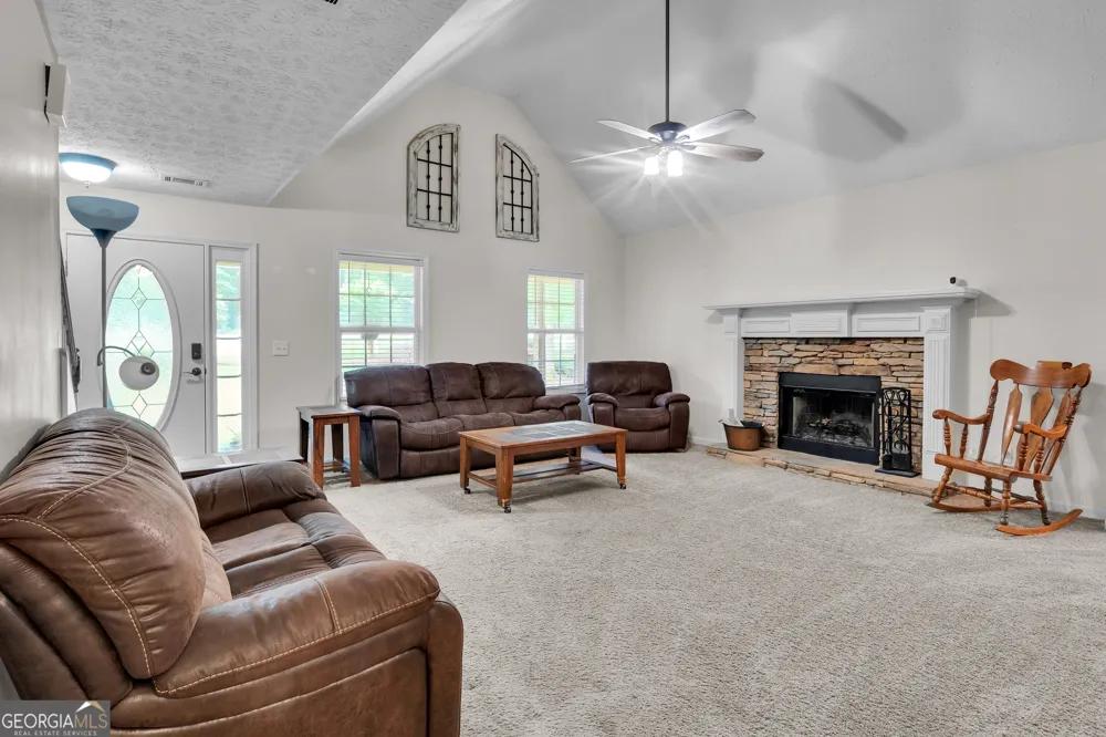 149 Marina CIR Jackson, GA 30233
