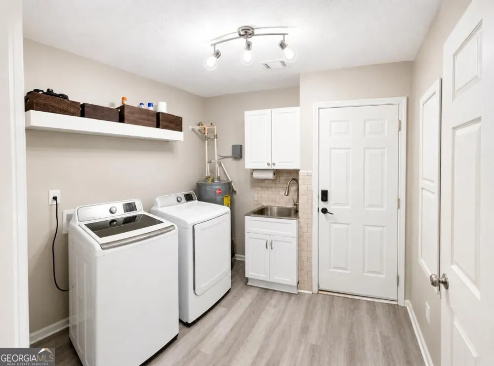 149 Marina CIR Jackson, GA 30233
