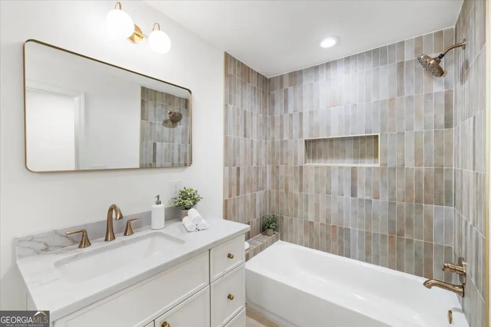 253 Birch ST Hapeville, GA 30354