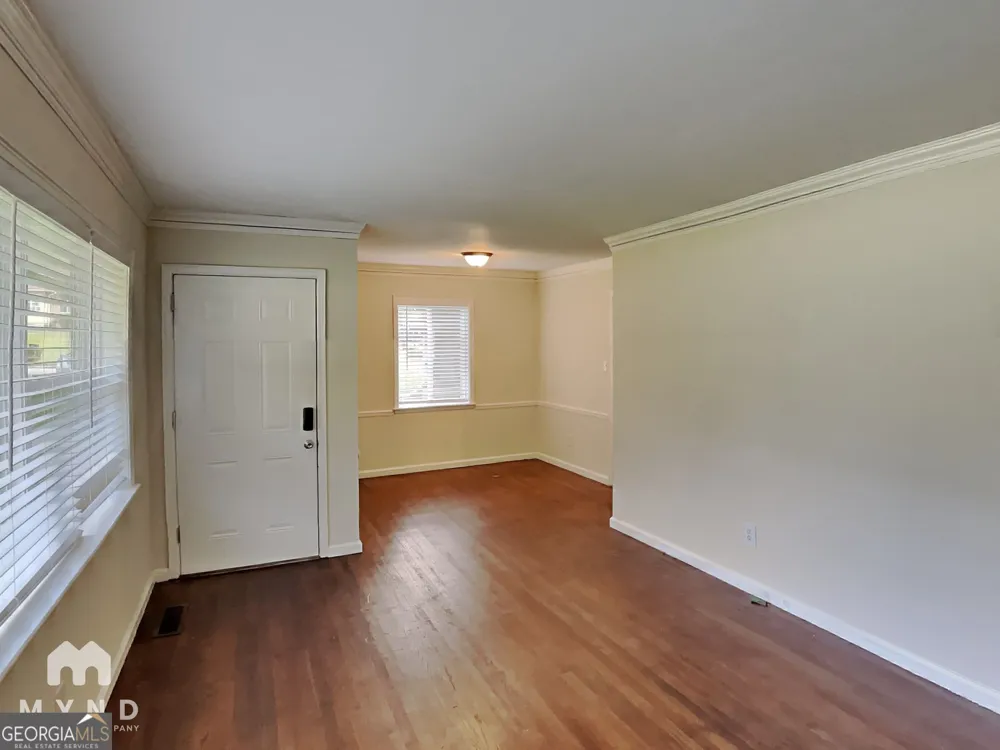 742 Quaker ST SW Atlanta, GA 30315
