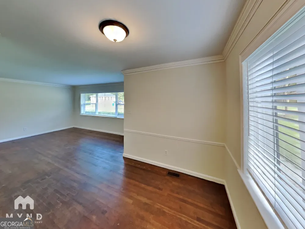 742 Quaker ST SW Atlanta, GA 30315