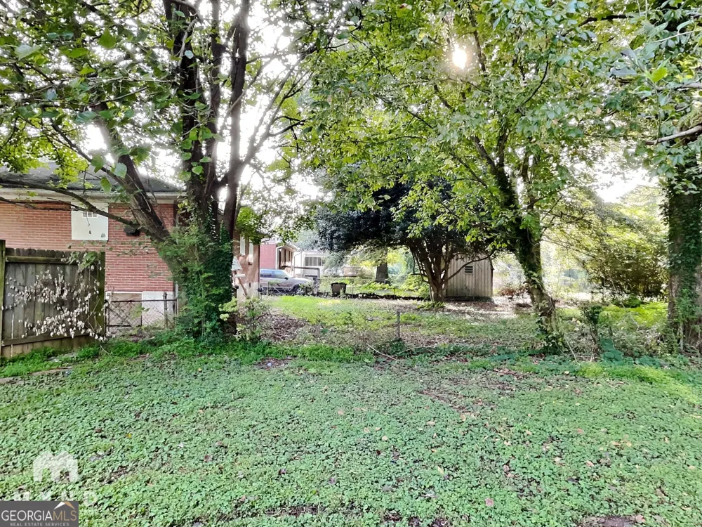 742 Quaker ST SW Atlanta, GA 30315