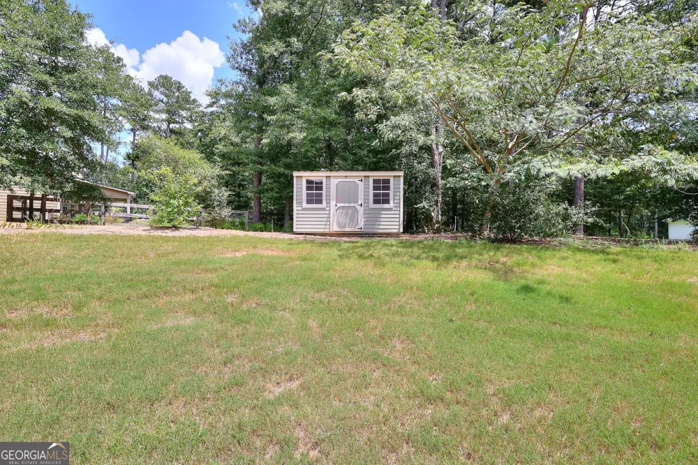 1414 Maple Cove LN Loganville, GA 30052