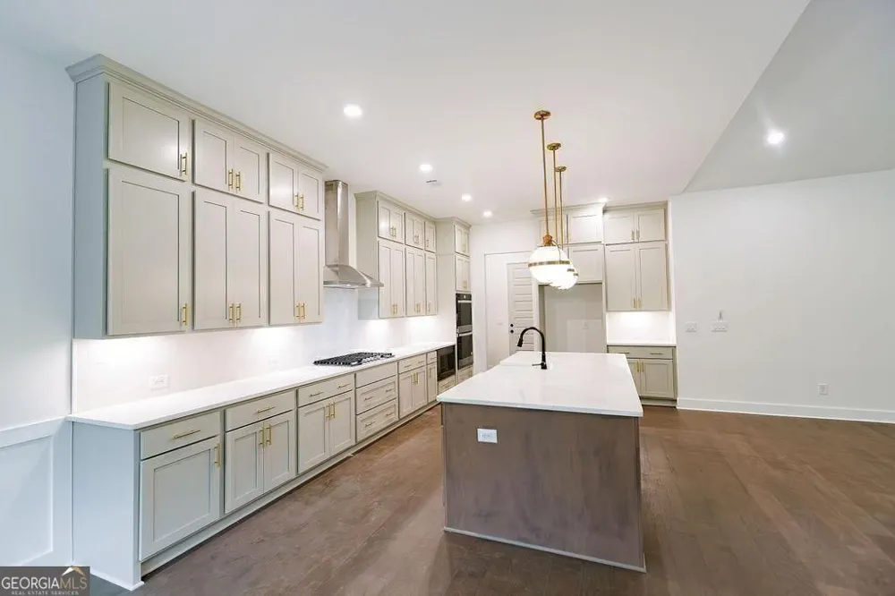 8320 Shoal CT Gainesville, GA 30506