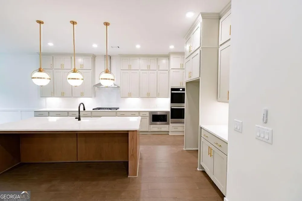 8320 Shoal CT Gainesville, GA 30506