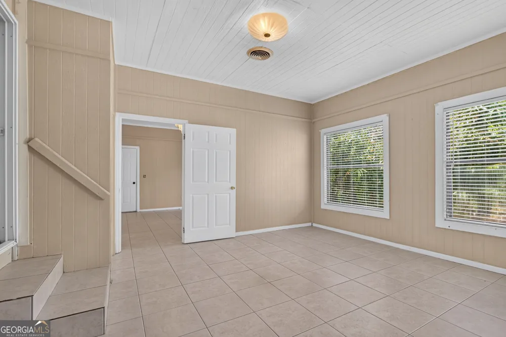 2229 Lee ST Brunswick, GA 31520