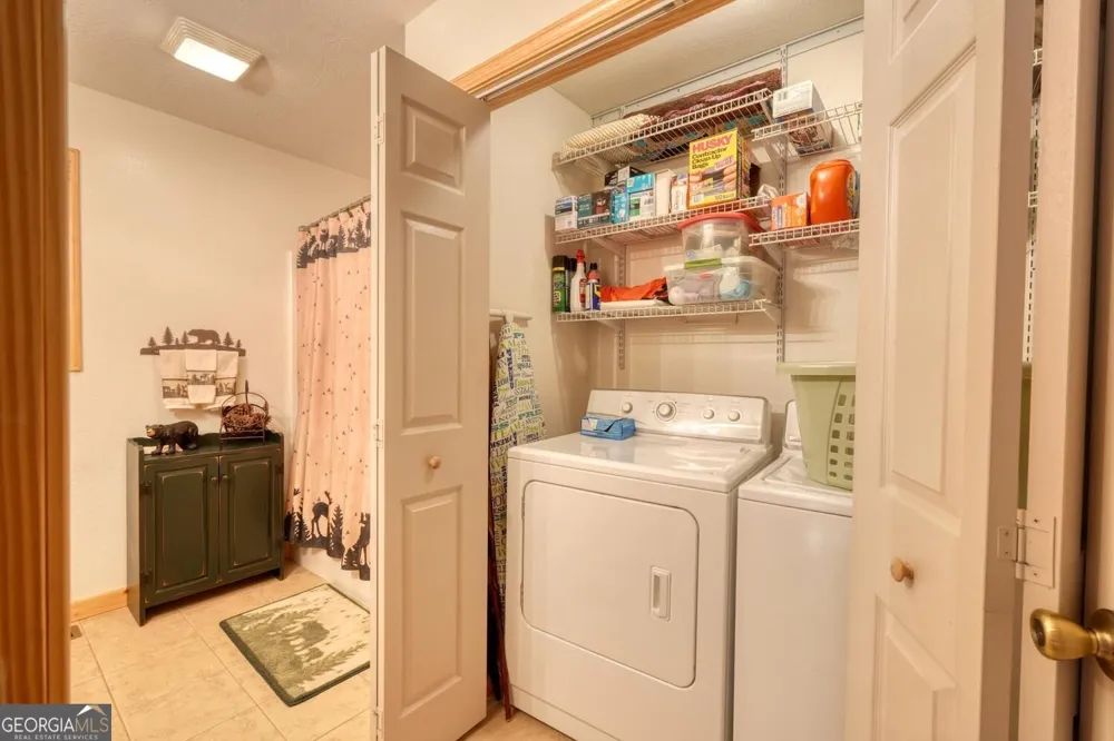 394 Sheep Stomp RD Blairsville, GA 30512